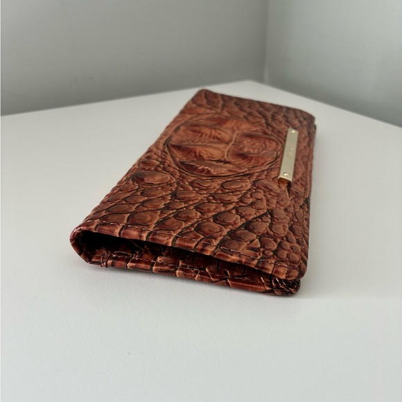 Brahmin Ady Wallet - Picture 4 of 9